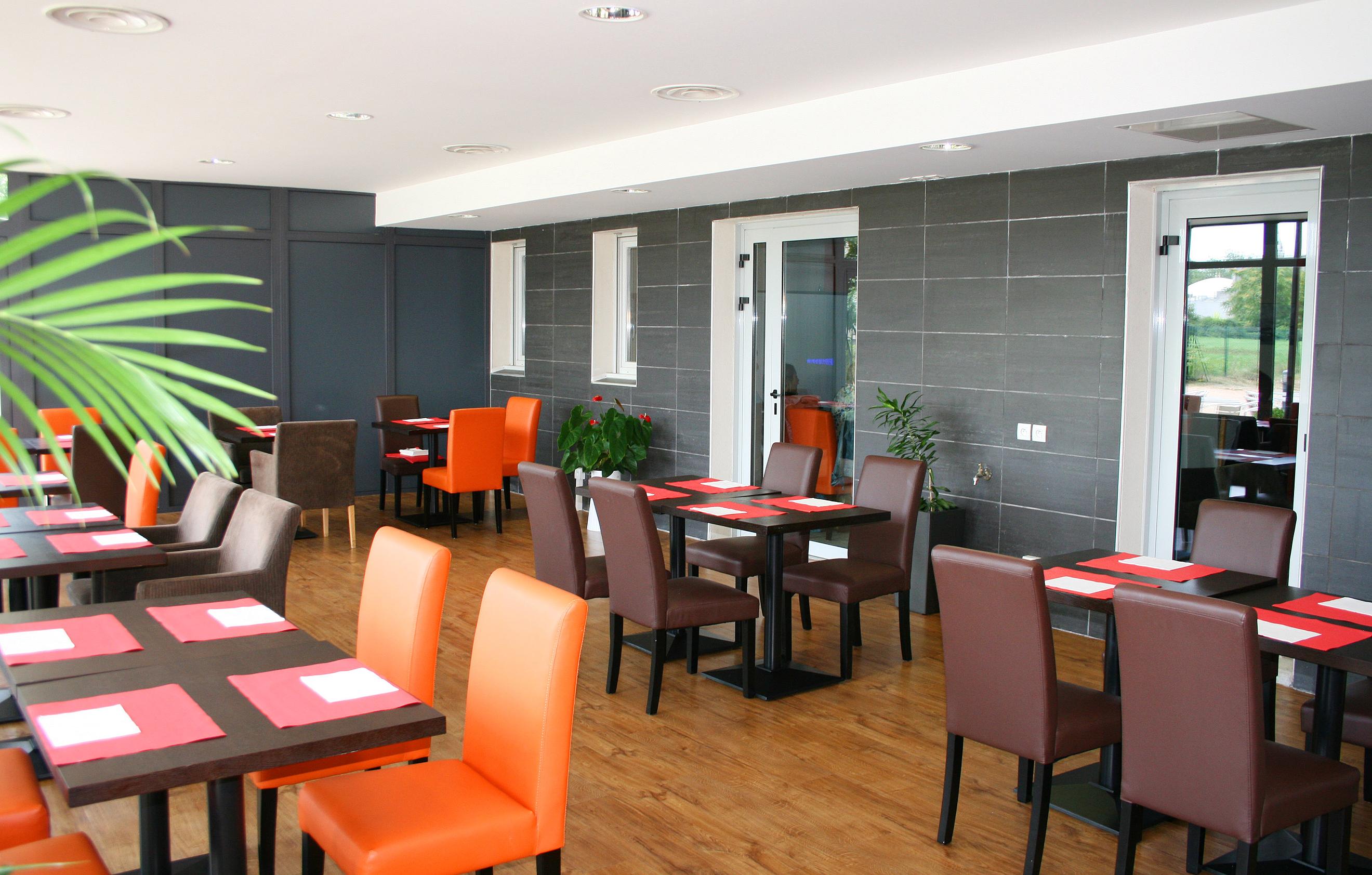 Appart'Hotel Odalys City - Bioparc Lyon Est Лион Екстериор снимка