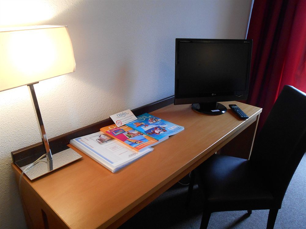 Appart'Hotel Odalys City - Bioparc Lyon Est Лион Екстериор снимка